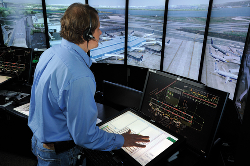 How to Become an Air Traffic Controller