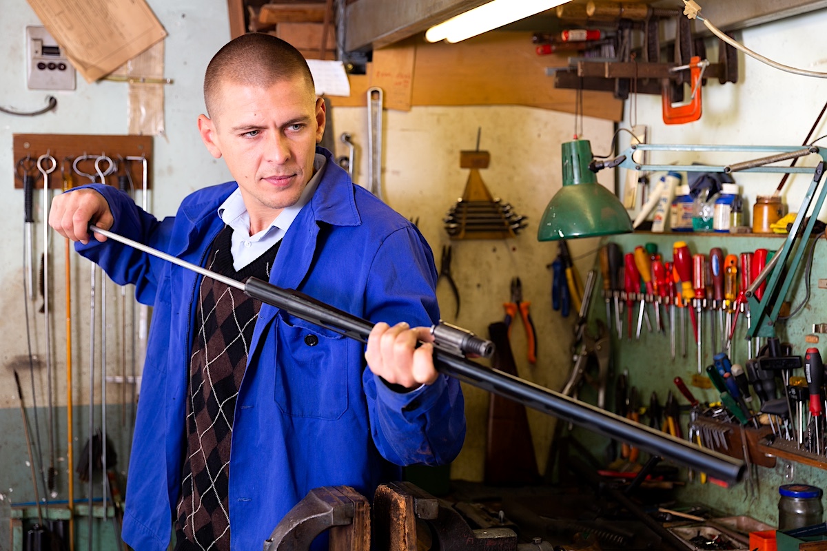 Complete Guide to Online Gunsmithing Schools