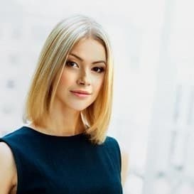 Headshot of Julia Yurchak