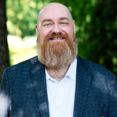 Aaron Cruikshank (eMBA, MPP)