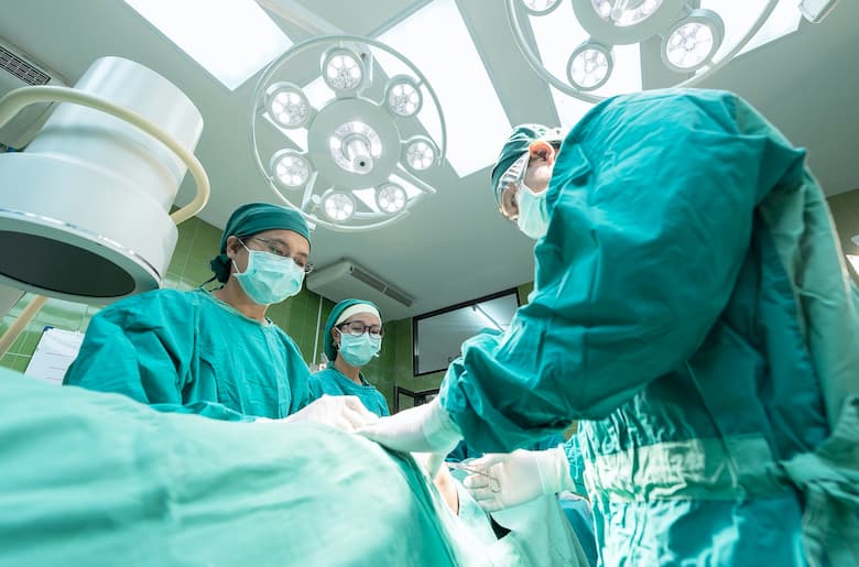 doctors conducting surgery