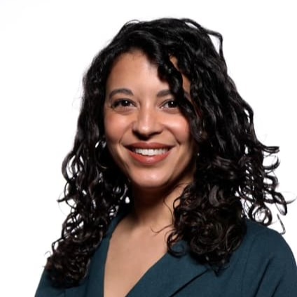 Headshot of Joanna Smykowski (J.D.)