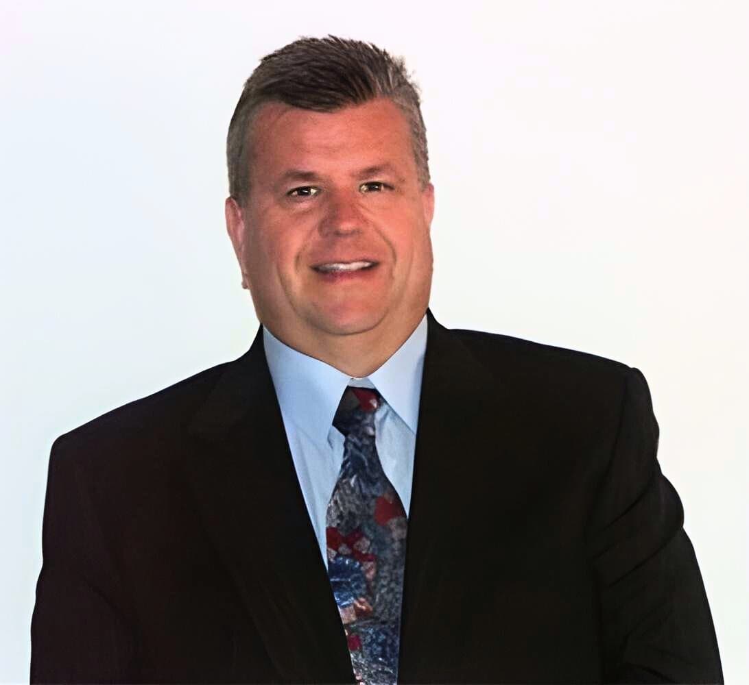 Headshot of Doug Crawford